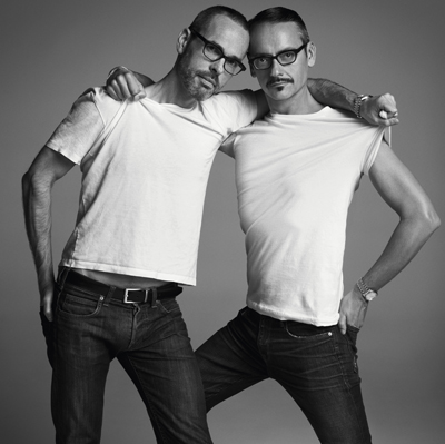 400 01 ViktorRolf by InezVinoodh 2015